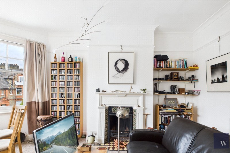 Kirkstall Road, London, SW2