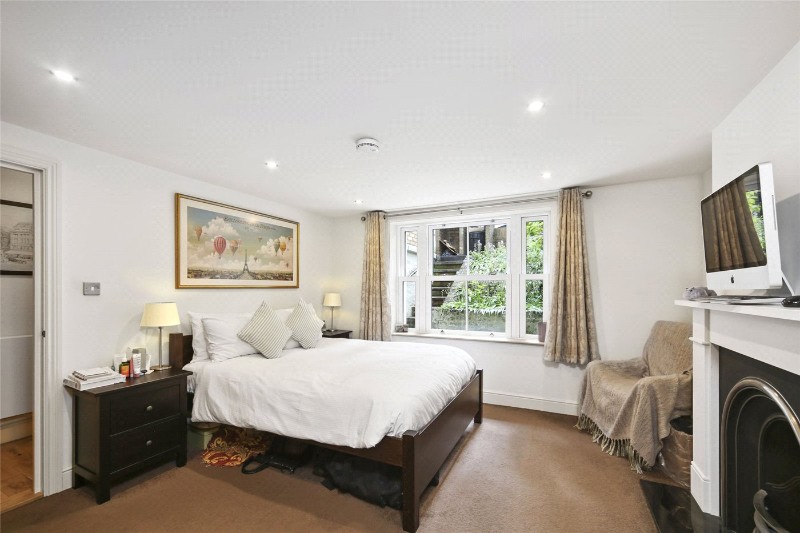Coningham Road, London, W12