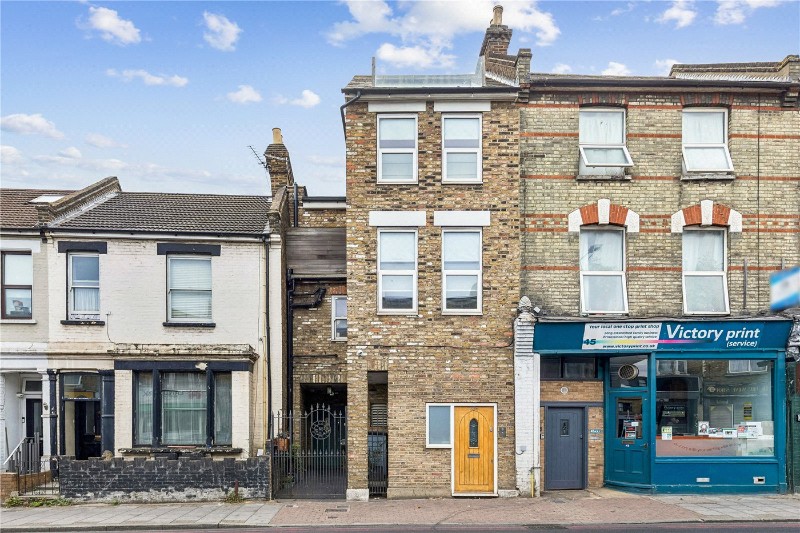 Trinity Road, London, SW17