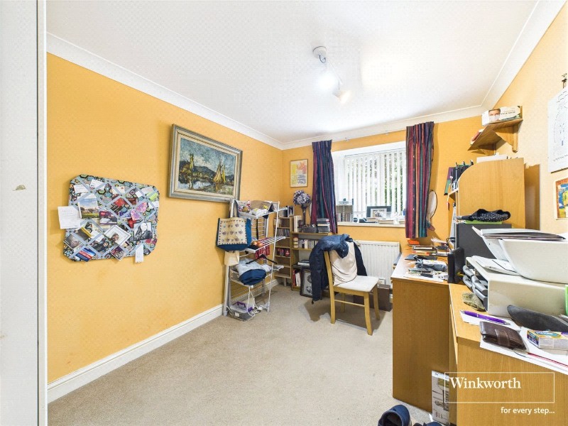 Regency Crescent, Hendon, London, NW4