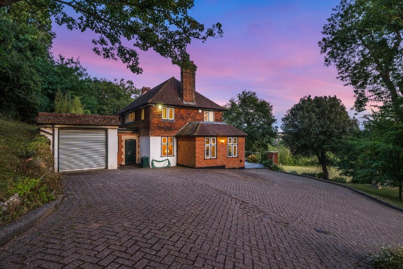 Westerham Road, Keston, BR2