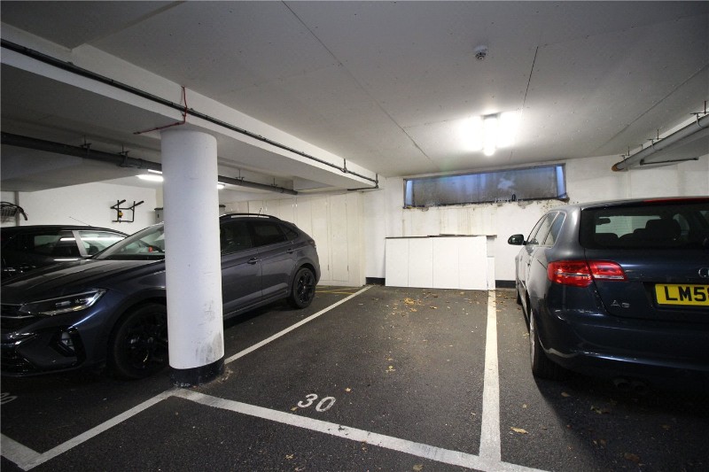 Leigh Road, Leigh-on-Sea, Essex, SS9