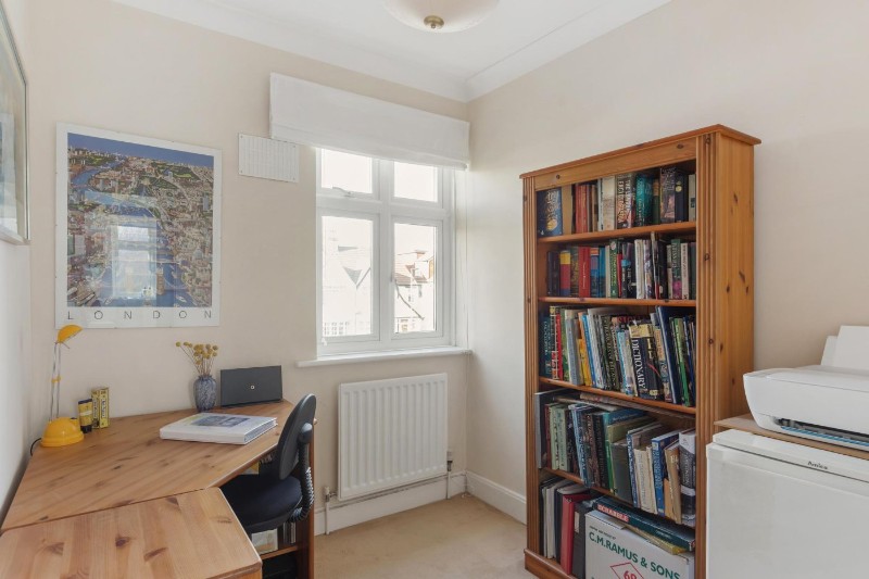 Cherry Tree Walk, Beckenham, BR3