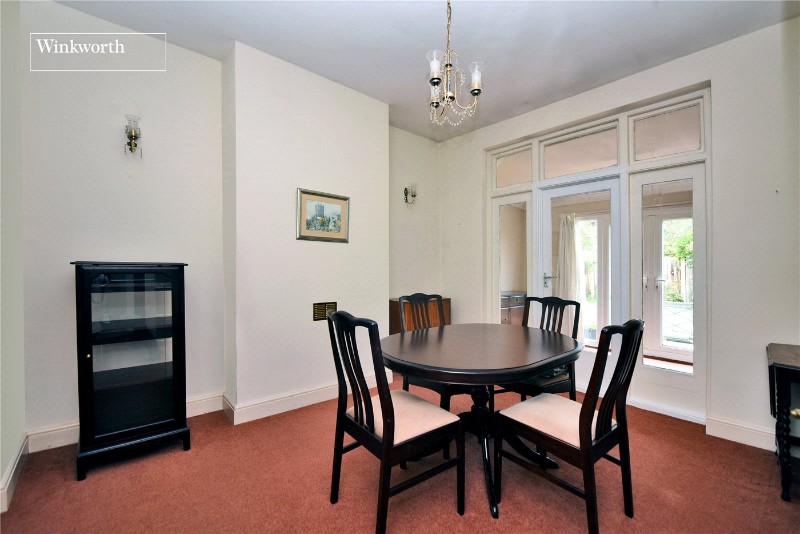 Langley Avenue, Worcester Park, KT4