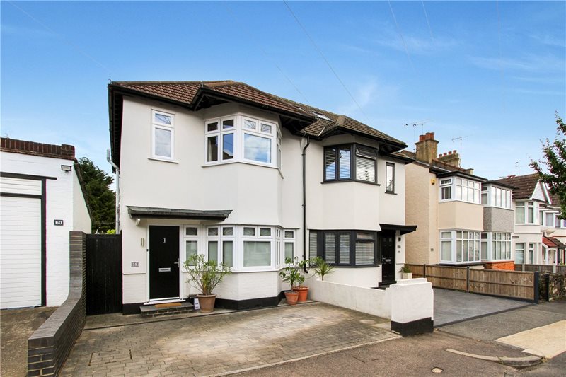 Fairleigh Drive, Leigh-on-Sea, Essex, SS9