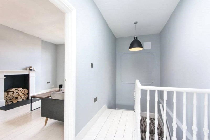 Rucklidge Avenue, London, NW10