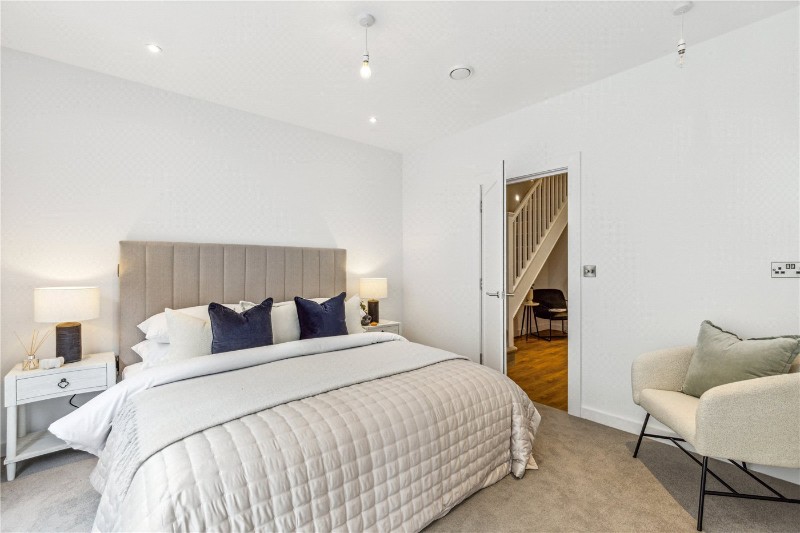 1023-1025 Garratt Lane, Tooting, London, SW17