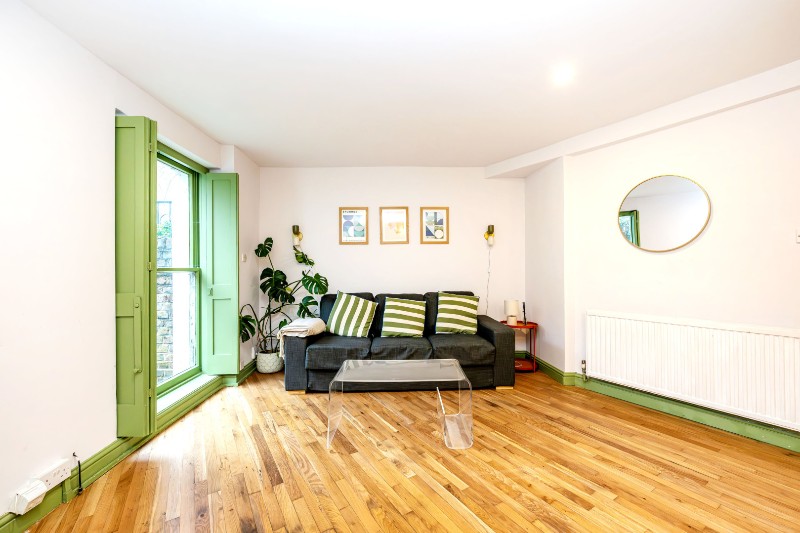 Chesterton Road, London, W10