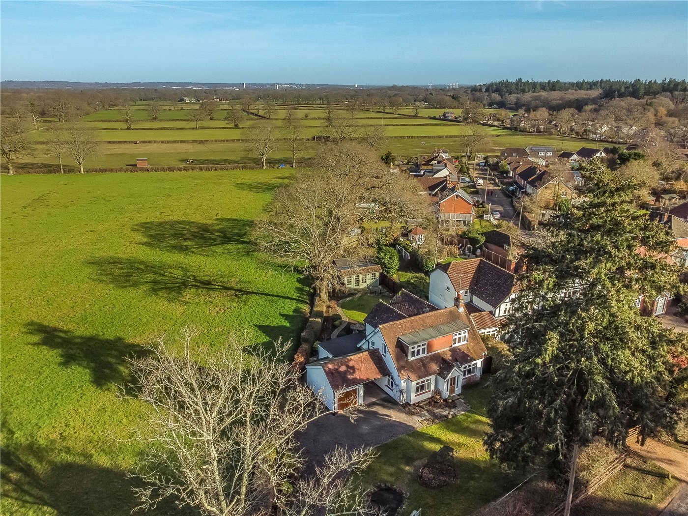 4 bedroom property for sale in Woodlands Road, Ashurst, Southampton