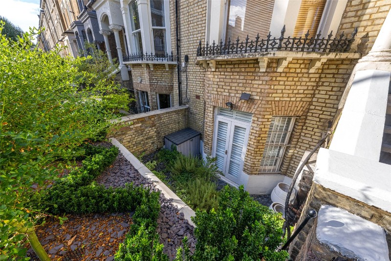 Randolph Avenue, London, W9