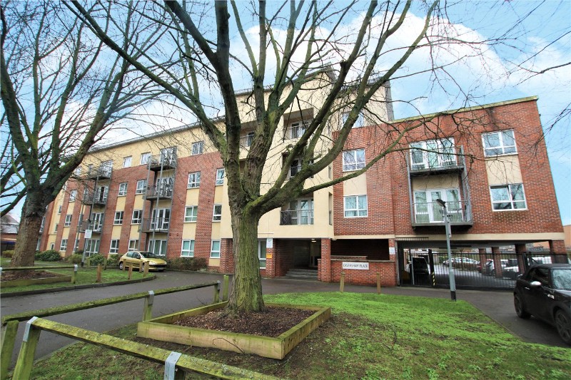 Richfield Avenue, Reading, Berkshire, RG1