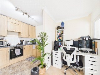Kennet Street, Reading, Berkshire, RG1