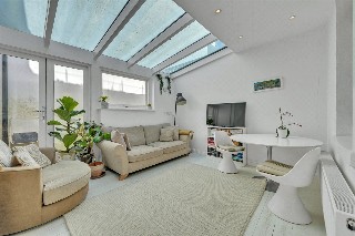 Kiels Cottages, Back Lane, London, NW3