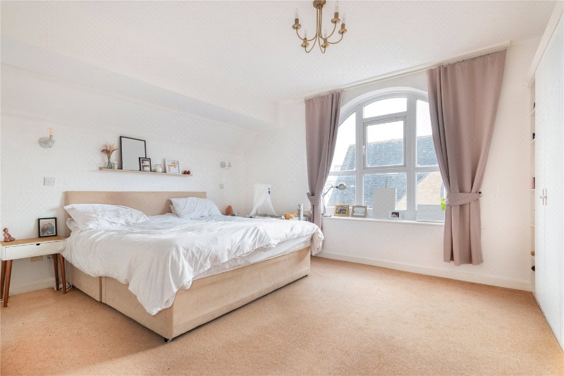 Eleanor Close, London, SE16
