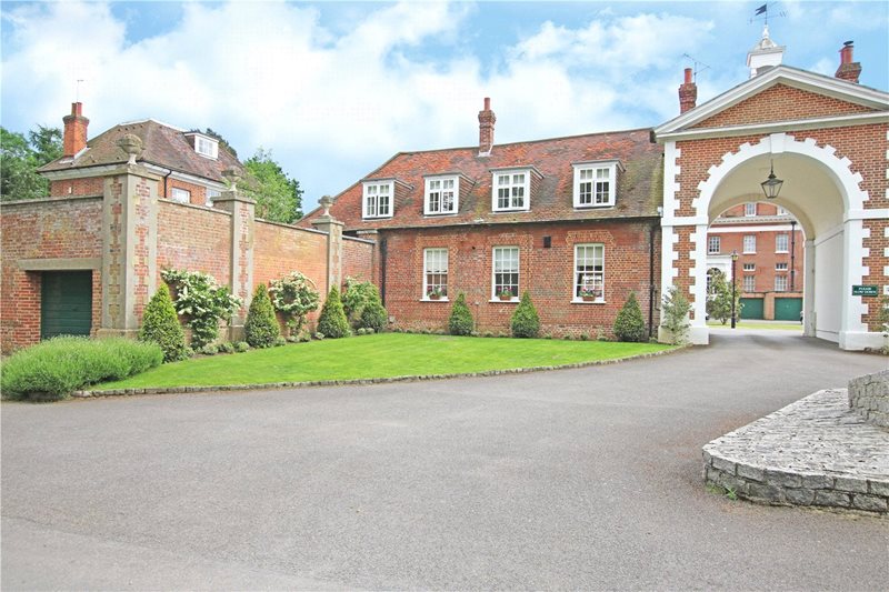 Calcot Court, Calcot, Reading, Berkshire, RG31