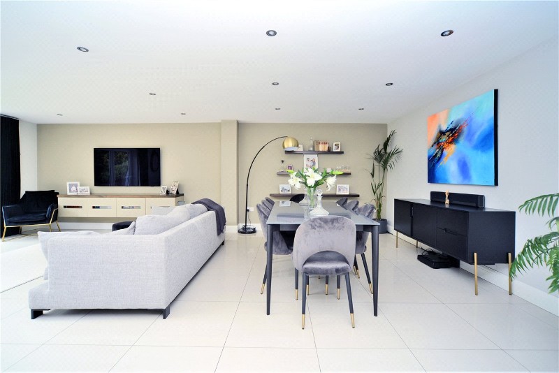 Wilhelmina Avenue, Coulsdon, CR5
