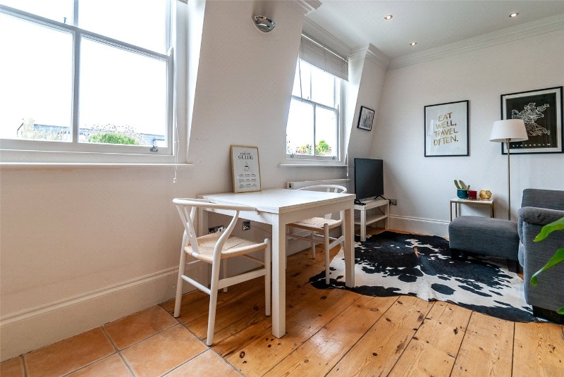 Axminster Road, Holloway, N7
