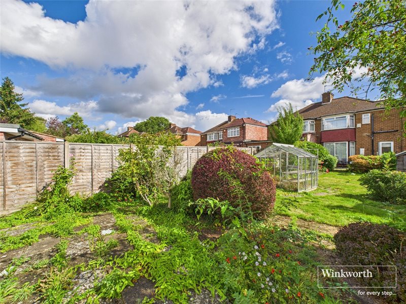 St. Andrews Drive, Stanmore, Middlesex, HA7