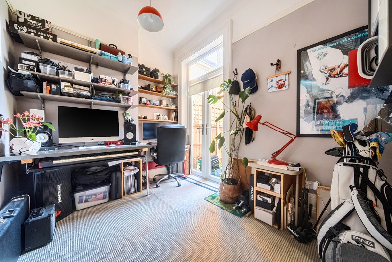 Elsinore Road, London, SE23