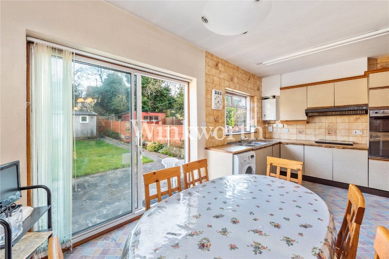 Princes Avenue, London, N13