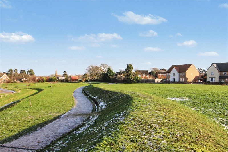 Brickle Wood Avenue, Poringland, Norwich, Norfolk, NR14