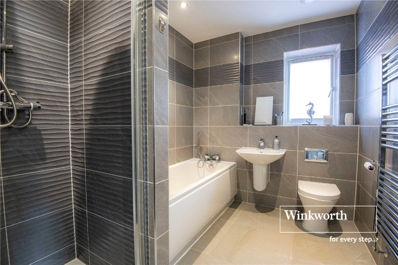 Horseshoe Crescent, Ferndown, BH22