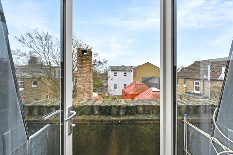 Devonport Mews, London, W12