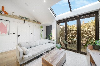 Ironworks Yard, London, N4