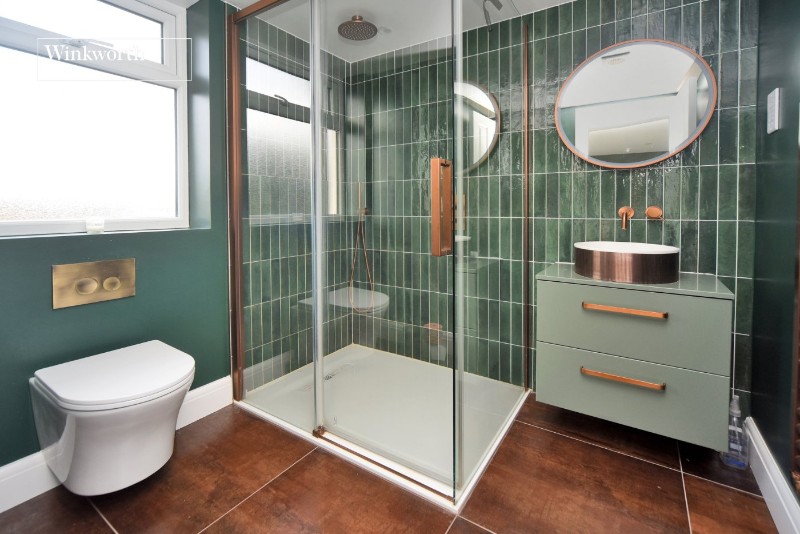 Elmstead Gardens, Worcester Park, Surrey, KT4