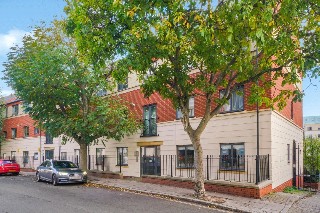 Tolington Way, London, N7