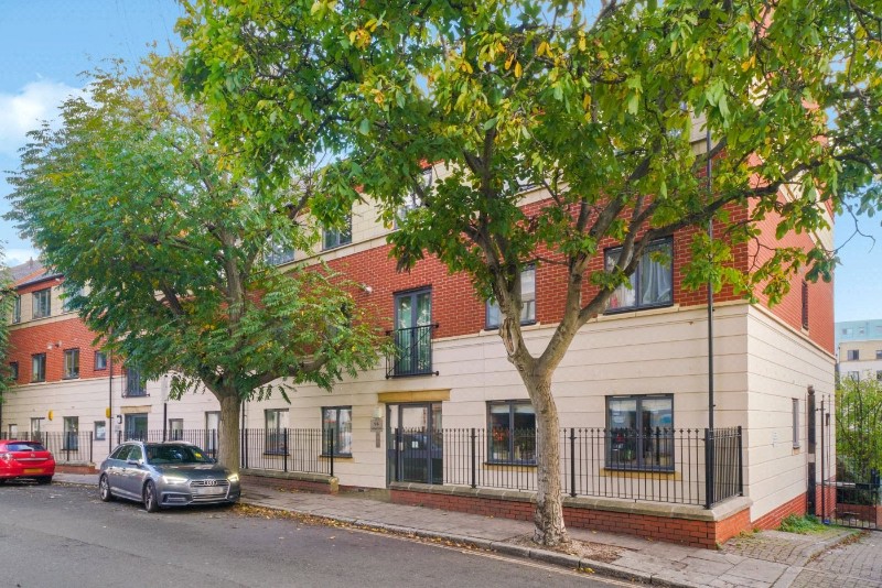 Tolington Way, London, N7