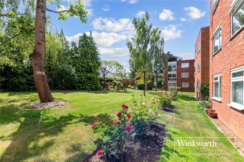 Hendon Lane, Finchley, London, N3