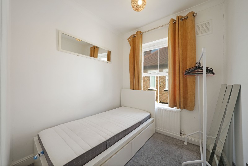 St. Quintin Avenue, London, United Kingdom, W10