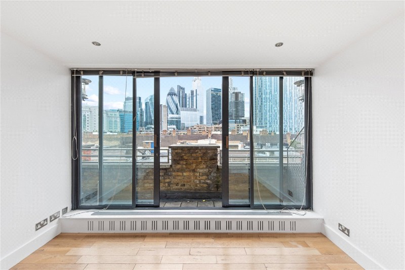 Thrawl Street, London, E1