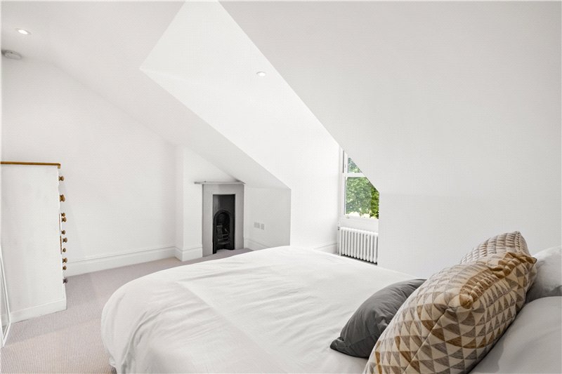 Castelnau, Barnes, London, SW13