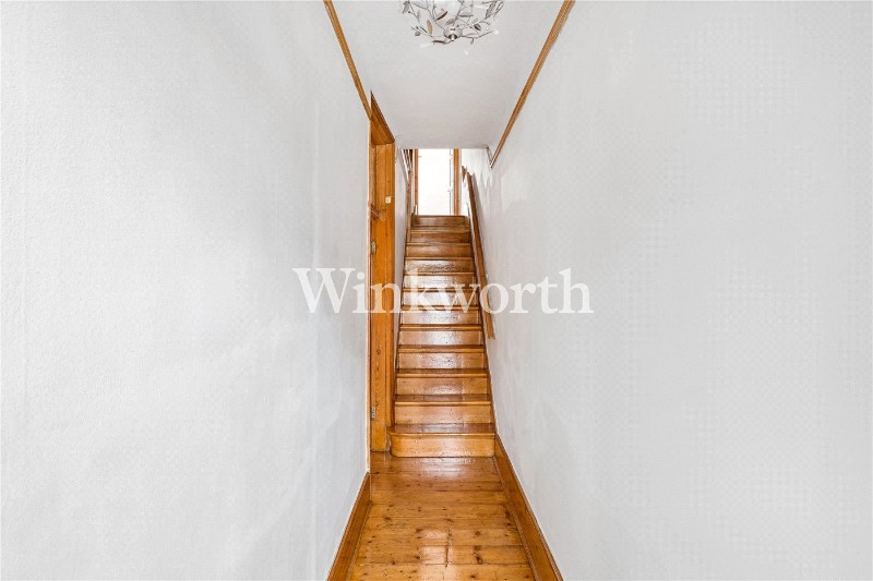 Gladstone Avenue, London, N22