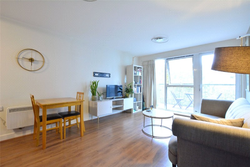 Tarves Way, London, SE10