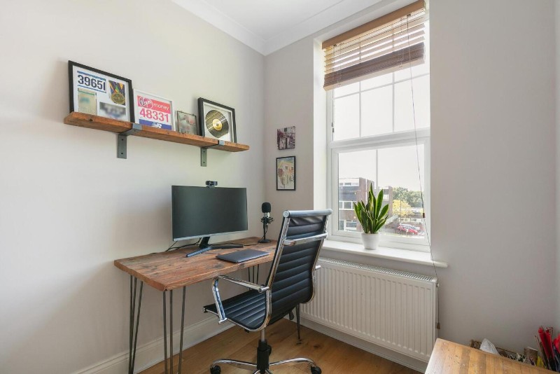 Sylvan Road, London, SE19