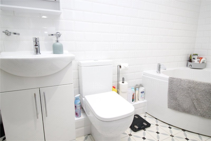 Suffolk Avenue, Leigh-On-Sea, Southend-On-Sea, SS9