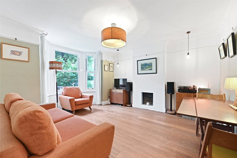 Ellerslie Road, London, W12
