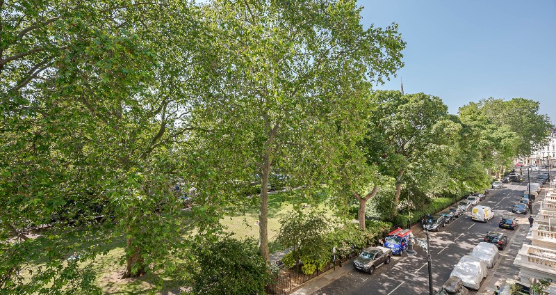 St Georges Square, London, SW1V