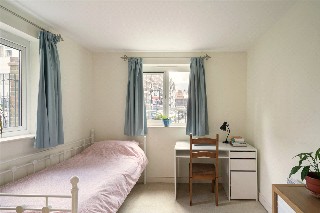 Morton Close, London, E1