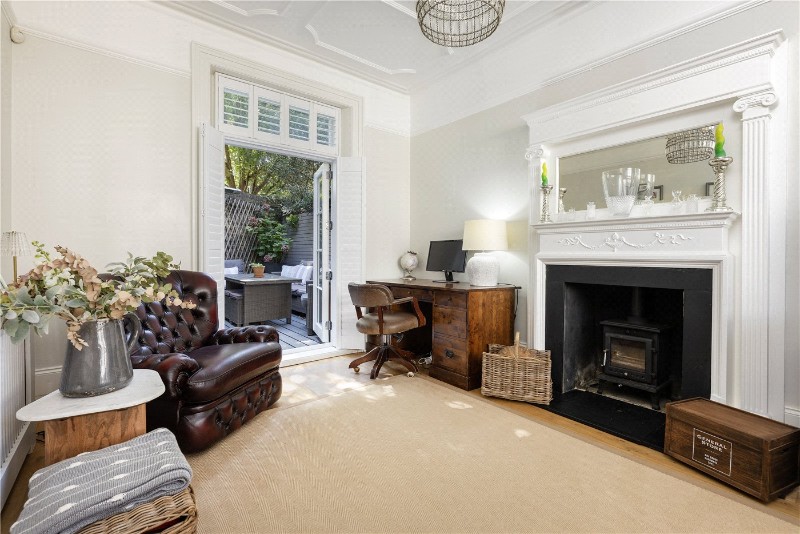 Oakhill Road, London, SW15