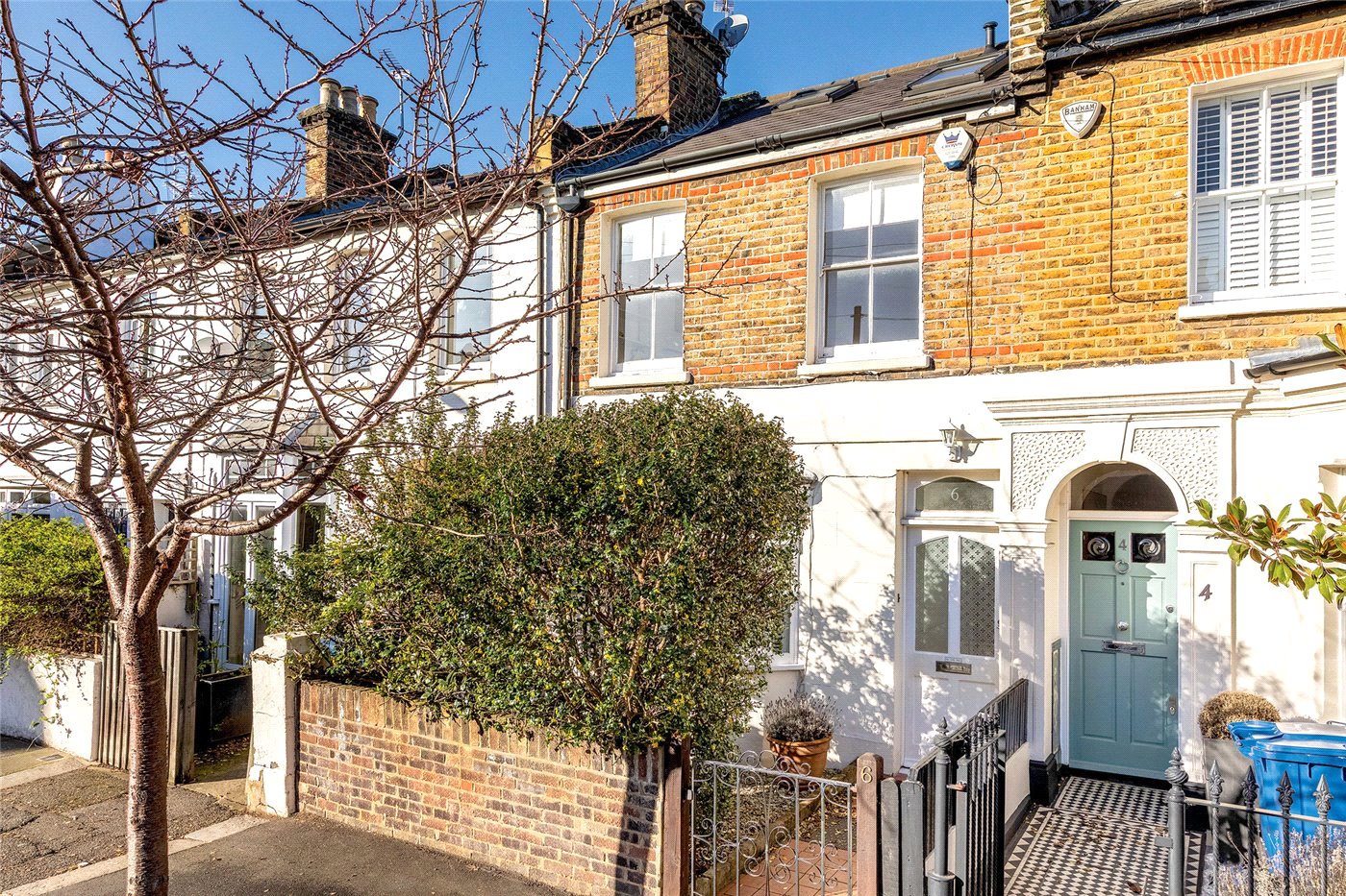 Rothschild Road, London, W4