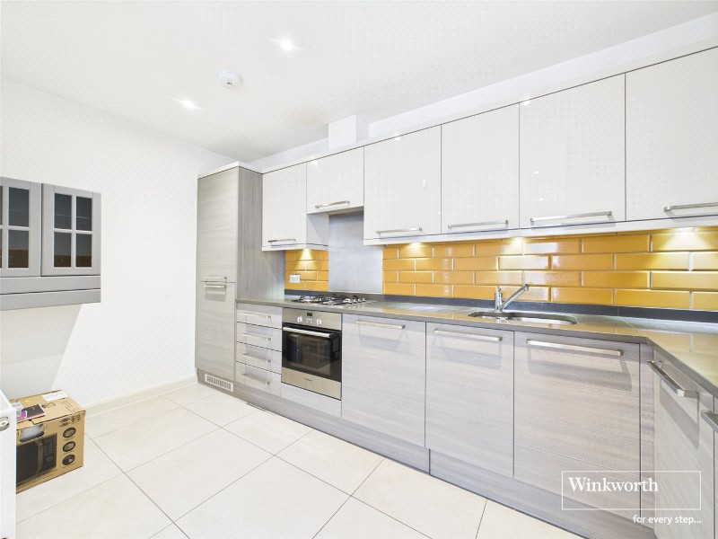 Alpine Road, Queensbury, London, NW9