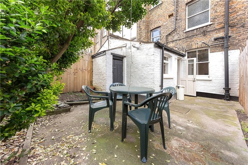 4 bedroom property for sale in Henshaw Street, Elephant & Castle, SE17