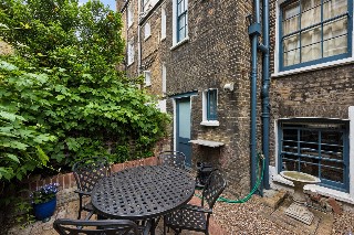 Parfett Street, London, E1