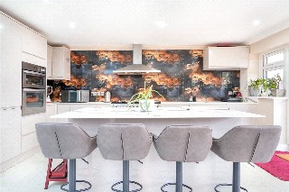 Beverley Way, London, SW20
