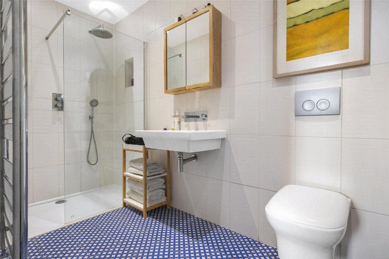 Border Crescent, London, SE26