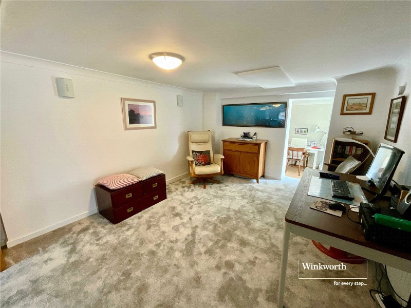 Manning Avenue, Highcliffe, Christchurch, BH23
